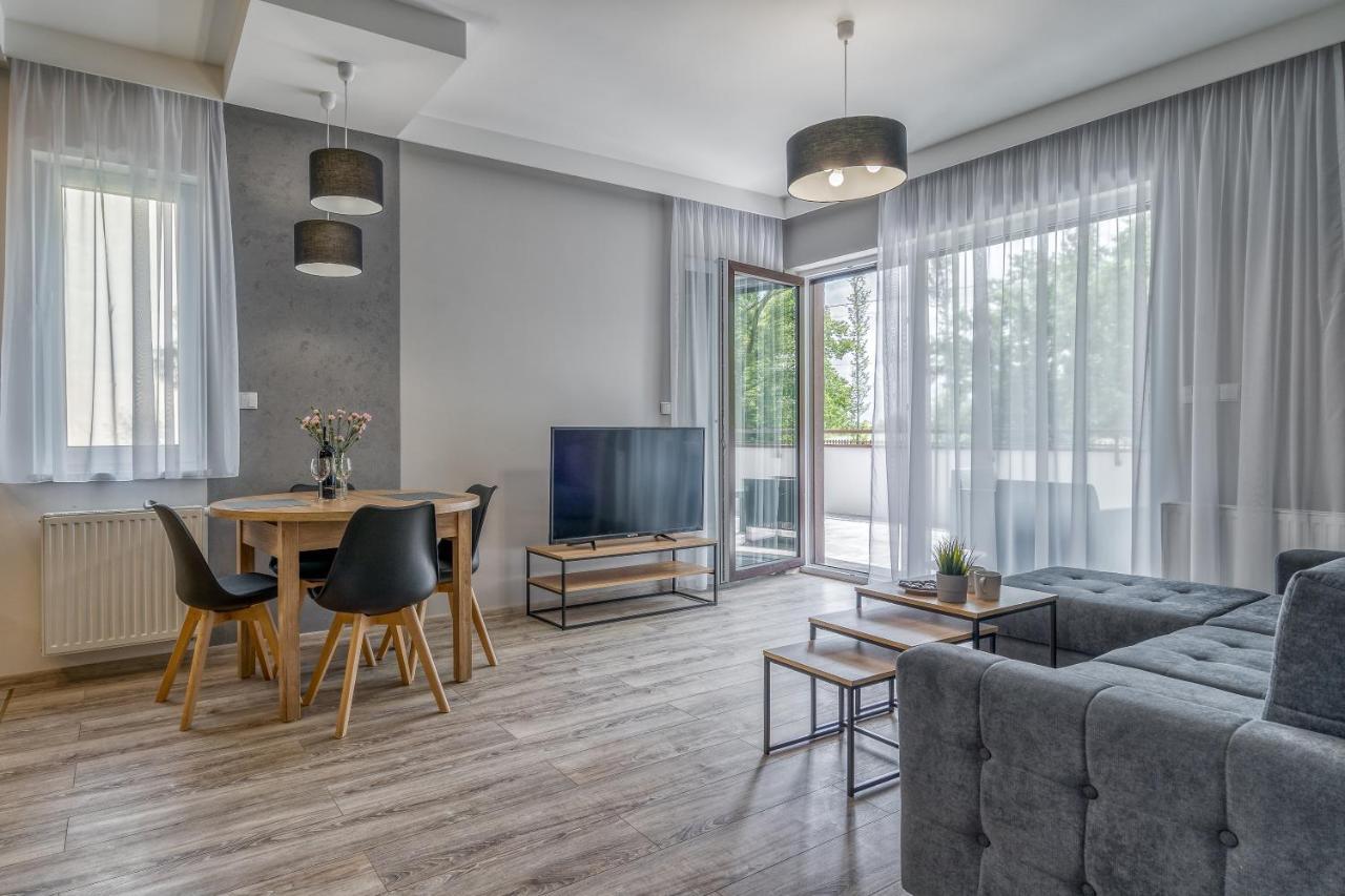 Apartament K2 Pulaskiego 1 Stary Toruń エクステリア 写真